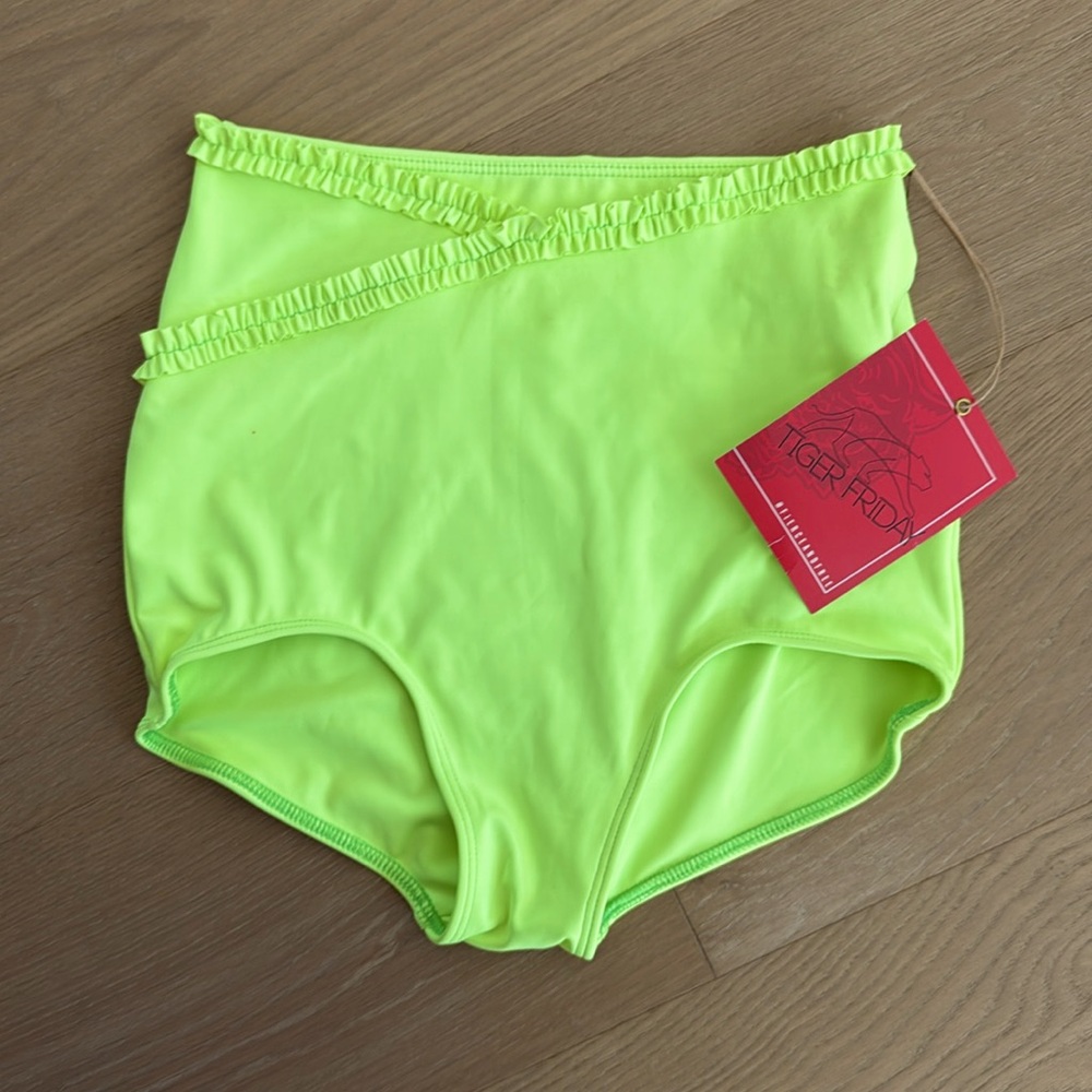 NWT Tiger Friday pin up ruffle briefs- Adult S, color Fiji
